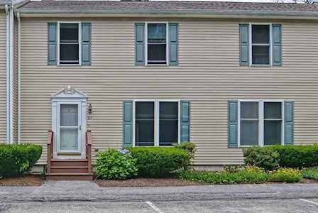 27 Highland Park #27 Uxbridge, MA 01569