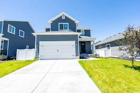 7549 N Silver Park Dr Eagle Mountain, UT 84005