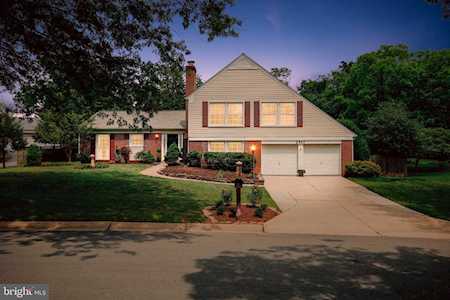 2417 Nees Ln Silver Spring, MD 20905