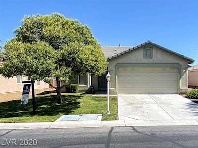 6244 Fawndale Ave Las Vegas, NV 89156