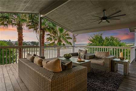 3402 Parliament Cv Lago Vista, TX 78645