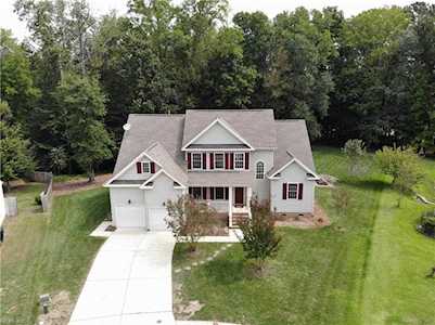 135 Riverwood Trace Suffolk, VA 23434