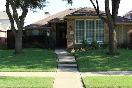 3729 Cottonwood Springs Drive The Colony, TX 75056