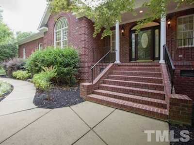 255 Smithwood Drive Fuquay Varina, NC 27526