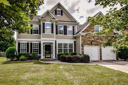 243 Montibello Dr Mooresville, NC 28117