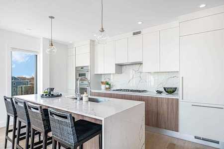 53 Silver St #501 Boston, MA 02127