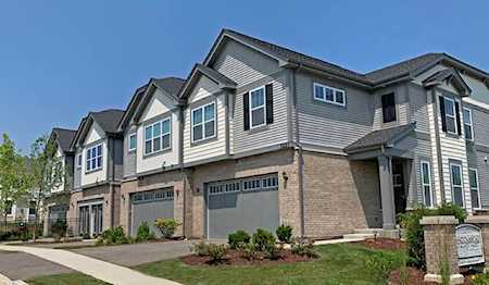 3220 N Heritage Ln #6-1 Arlington Heights, IL 60004