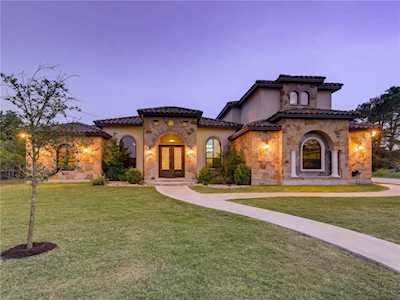 405 Crossland Dr Georgetown, TX 78628