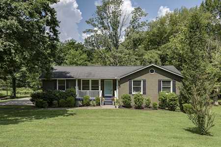758 Rhonda Ln Nashville, TN 37205