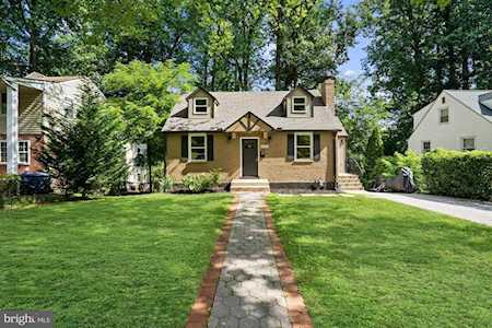 6926 Chestnut Ave Falls Church, VA 22042