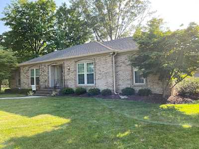 404 Willenhall Ct Louisville, KY 40243