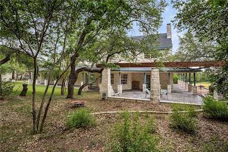 5 Carriage House Ln Austin, TX 78737