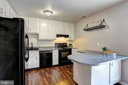 1494 Orleans Ct Crofton, MD 21114
