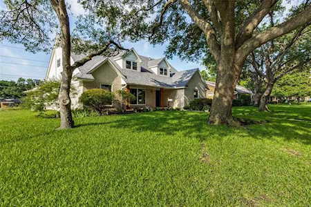 9956 Faircrest Drive Dallas, TX 75238