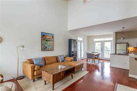 7701 Rialto Blvd #41 Austin, TX 78735