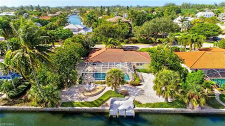1010 Kings Crown Dr Sanibel, FL 33957