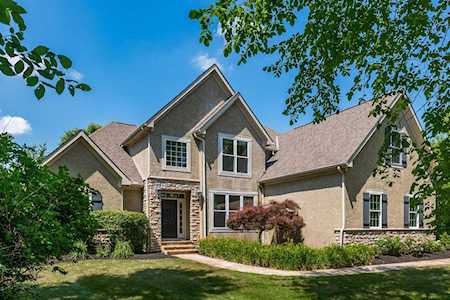 7592 Cook Road Powell, OH 43065