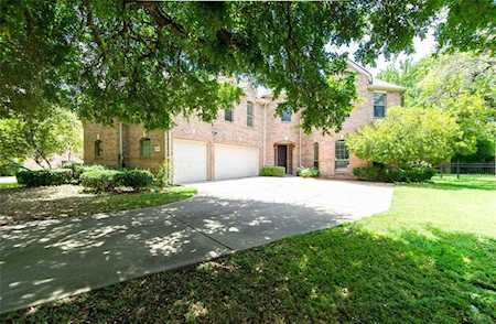 200 Orchard Park Court Mckinney, TX 75071