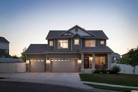 14536 S Beaconsfield W Cir Herriman, UT 84096