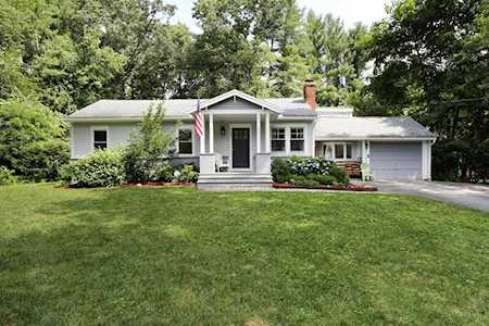 26 Howell Road Sudbury, MA 01776