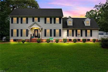 7042 Indian Trl Suffolk, VA 23437