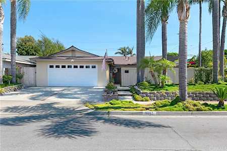 8092 Marseille Drive Huntington Beach, CA 92647