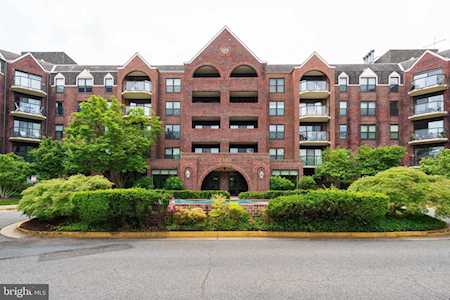 2100 Lee Hwy #304 Arlington, VA 22201