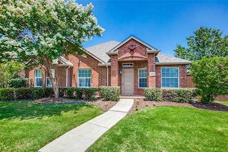 1553 Sleepy Hollow Drive Allen, TX 75002