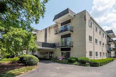 161 Thierman Ln #3J Louisville, KY 40207