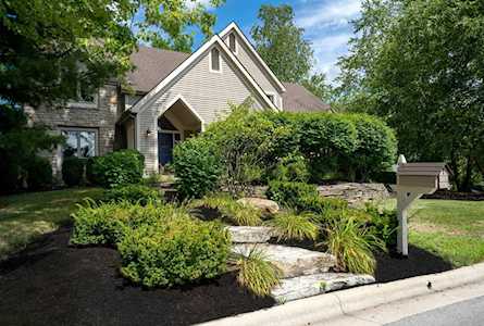239 Lake Bluff Drive Columbus, OH 43235
