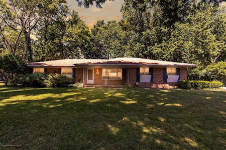 2948 Briarcliff Dr East Lansing, MI 48823