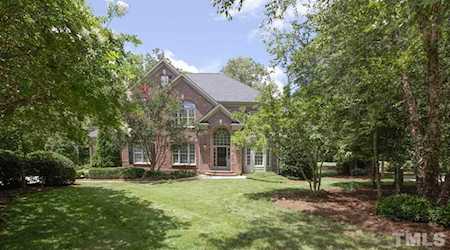 412 Kenmont Drive Holly Springs, NC 27540