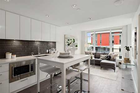 8533 River District Crossing #906 Vancouver, BC V5S 0H2