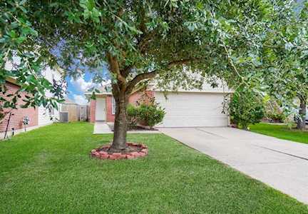 19018 Yellow Thrush Dr Cypress, TX 77433