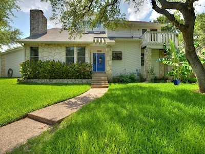 7100 Rusty Fig Dr Austin, TX 78750