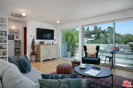 1704 Brewer Trail Los Angeles, CA 90026