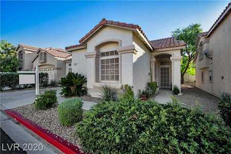 26 Alyson Pond Circle Henderson, NV 89012