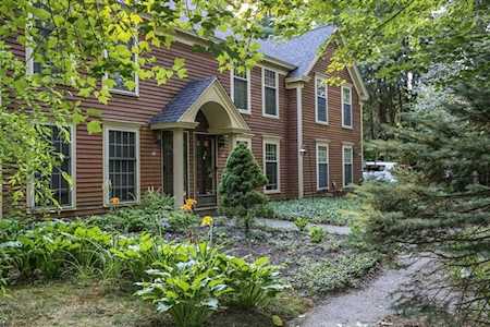 111 Brigham St #1G Hudson, MA 01749