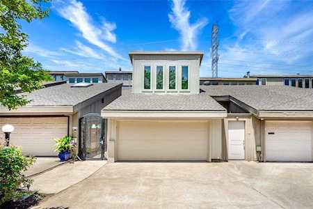 4131 Buena Vista Street Dallas, TX 75204