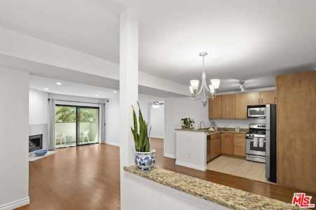 8300 Manitoba Street #114 Playa Del Rey, CA 90293