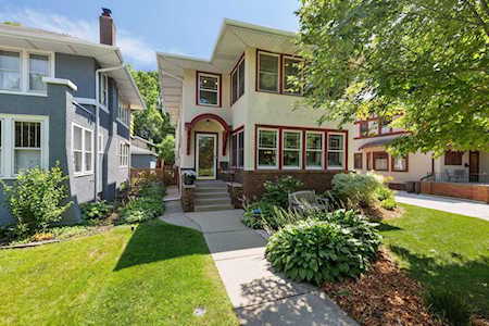 4041 Dupont Avenue S Minneapolis, MN 55409