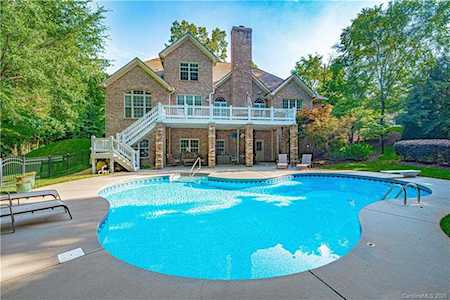 155 Logan Crossing Dr Davidson, NC 28036