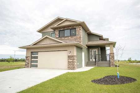 10 Mackenzie Ave Lacombe, AB T4L 0A6