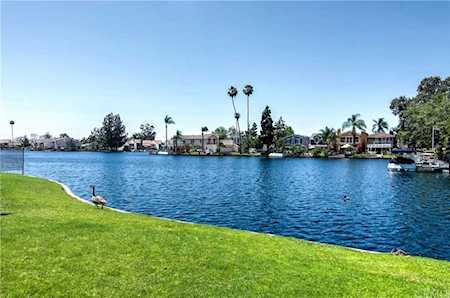 21743 Lake Vista Drive Lake Forest, CA 92630
