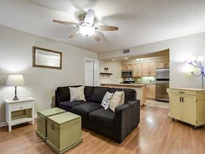 7685 Northcross Dr #208 Austin, TX 78757