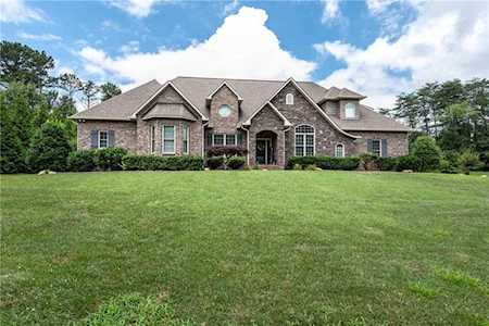 4046 Tanglewood Ln Hickory, NC 28601
