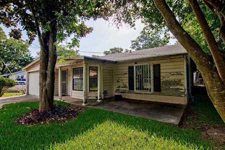 1121 1/2 Henninger St Austin, TX 78702