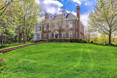 7623 Fenway Road New Albany, OH 43054