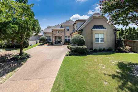 218 E Porter Run Dr Collierville, TN 38017