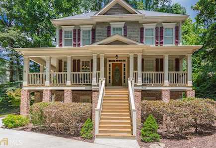 298 Tall Oaks Dr Atlanta, GA 30342